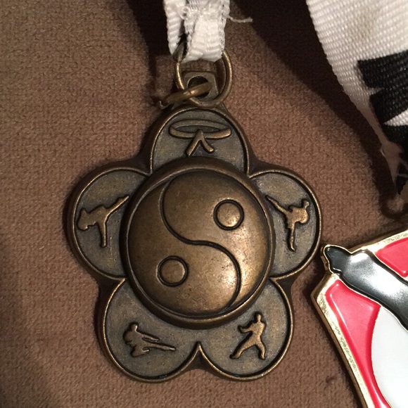 Yellow Belt Martial Arts Karate JiuJitsu Three Karate Medals Bronze to - Picture 4 of 5